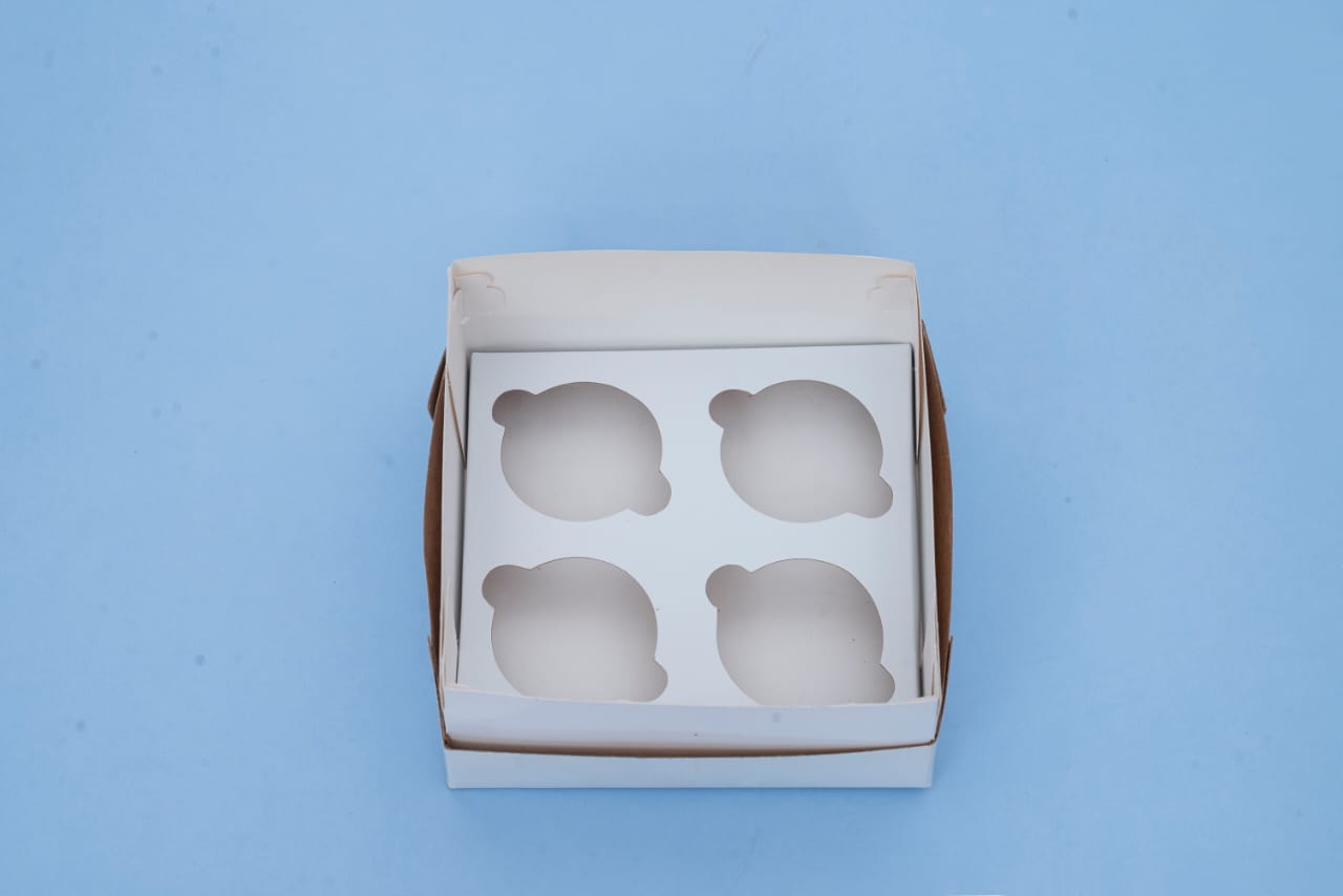 4 cup cake Box